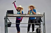 Load image into Gallery viewer, Personalized Video Greeting from Team Noisy -  Fitz and Rudy
